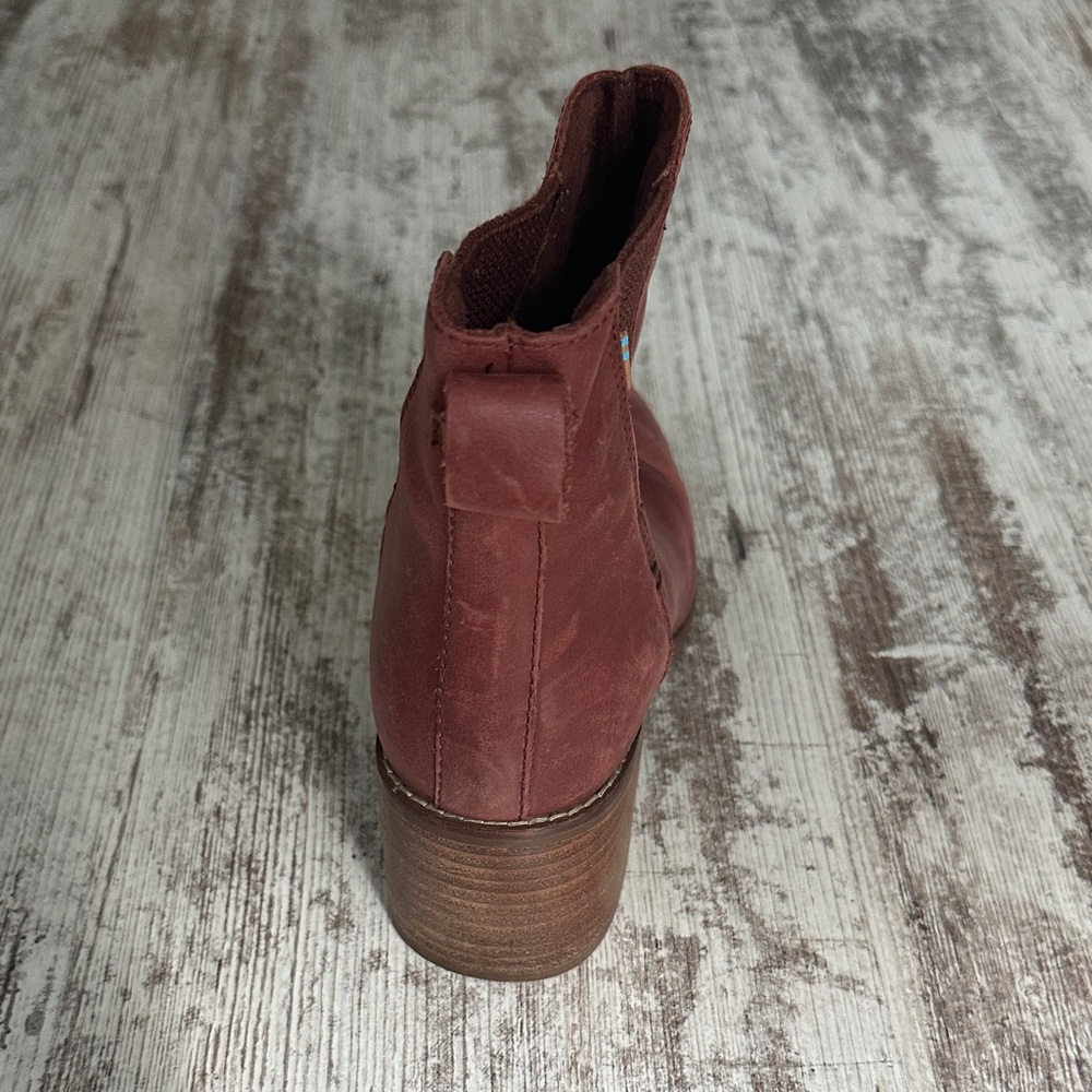 TOMS Esme Burnt Henna Leather Ankle Boots - Picture 8 of 12
